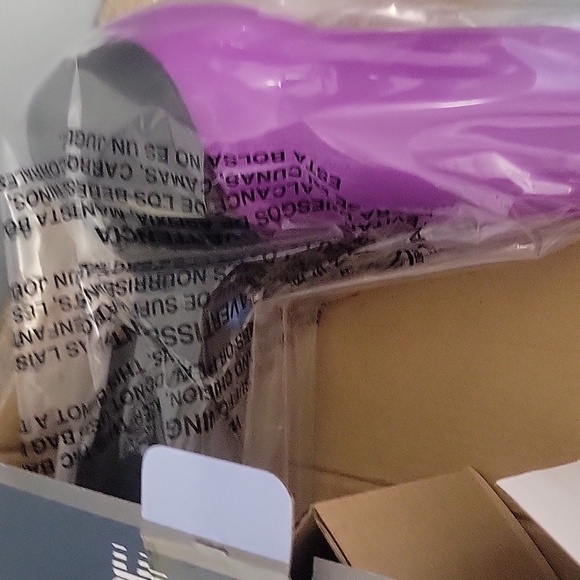Conair Full-Size Hair Dryer in Purple and Black New in Box - Picture 3 of 3